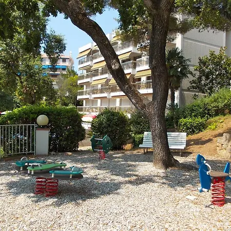 Les Genevriers Cannes